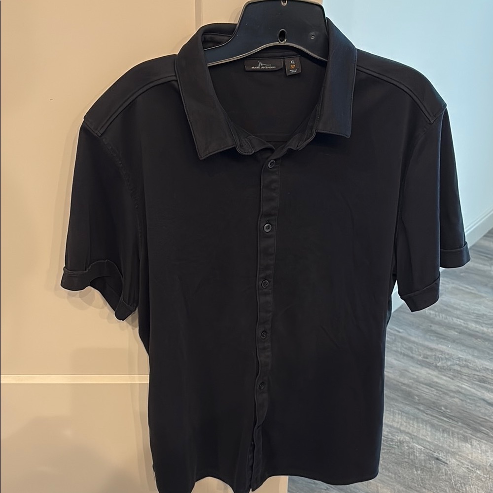 Marc Anthony Short Sleeve Black Casual Button Front Shirt Soft Texture Sz XL - Picture 2 of 4